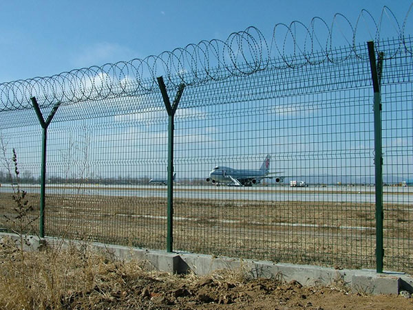 机场护栏网图片4
