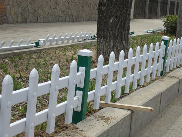 草坪护栏图片4