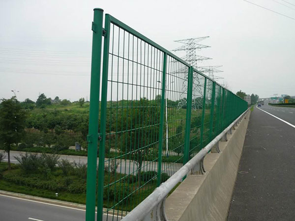 桥梁护栏图片4