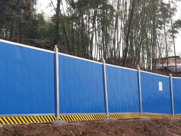 彩钢围挡图片3